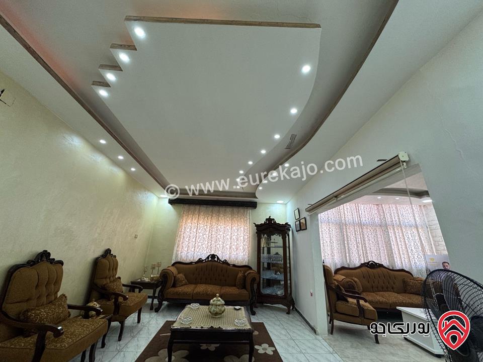 منزل مساحة 230م على أرض 450م للبيع في الزرقاء/الزواهرة – بالقرب من مسجد المصطفى ومسجد الفلاح