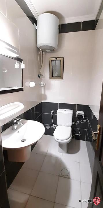 شقة مفروشة مساحة 120م للايجار في عمان - ام اذينة 