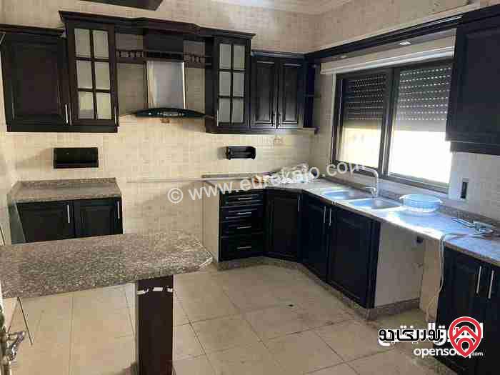 شقة فارغة طابق ثالث مساحة 155م للإيجار في عمان - السابع 