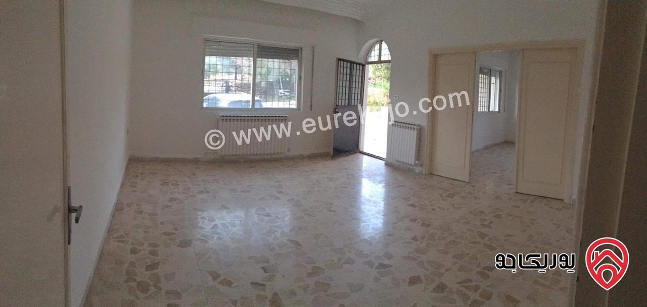 منزل مساحة 350م مع أرض 4 دونم للبيع في اجمل مناطق السرو /أبو طارة