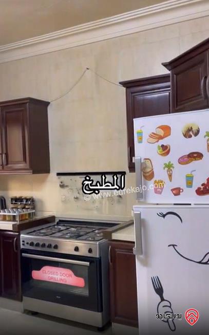 شقة مساحة 200م طابق ثاني للبيع في تلاع العلي	