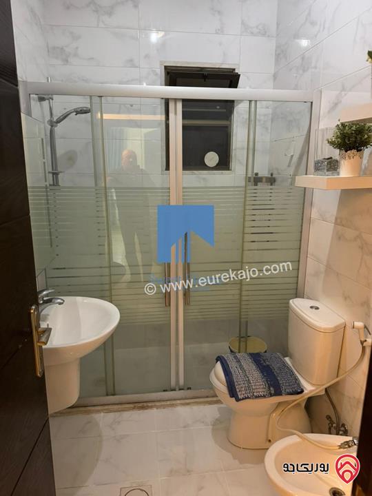 شقة مفروشة فاخرة للبيع في عمان - أم السماق خلف الدر المنثور طابق اول 200م تشطيب سوبر ديلوكس