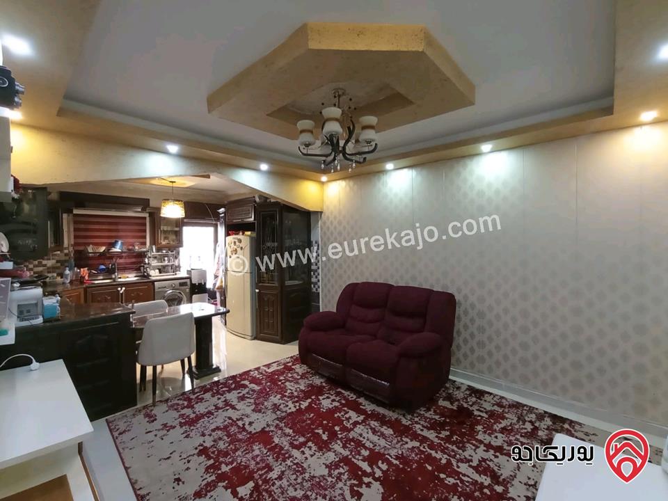 شقة طابق ثاني فني مساحة 137م للبيع في اربد 