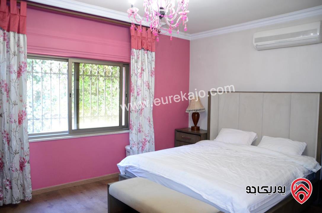 شقة فاخرة مفروشة مساحة 320م طابقية للايجار في عمان - دير غبار