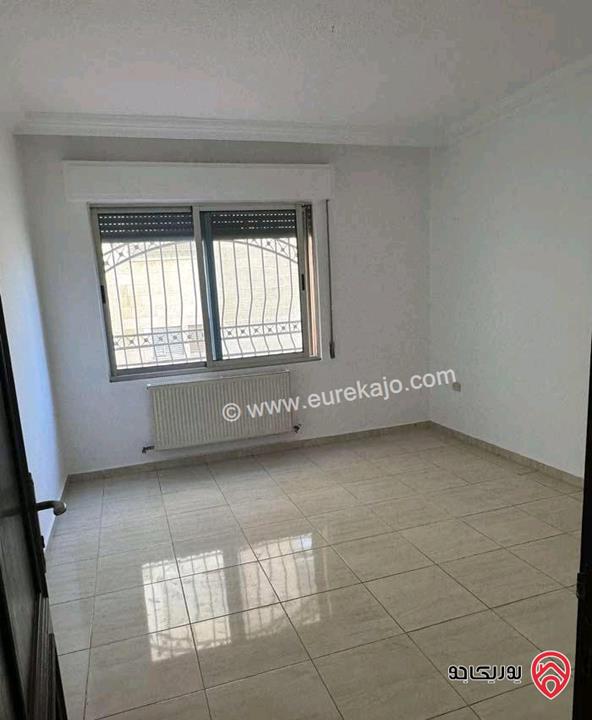 شقة مساحة 180م طابق أرضي معلق للايجار في عمان - خلدا