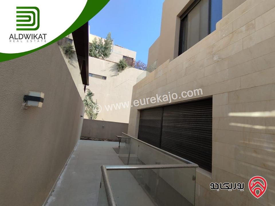 فيلا مستقلة مساحة البناء 530م ومساحة الارض 520م ومساحة الحديقة 200م للبيع في ماحص على حد بدر الجديدة