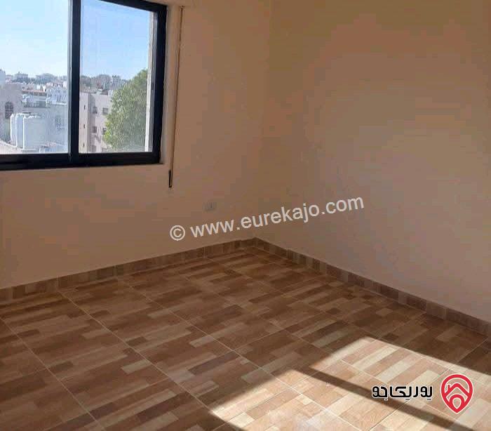 شقة فارغة طابق ثالث مساحة 165م للايجار في عمان - خلدا