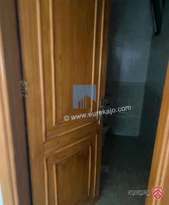 شقة مميزة طابق اول 185م تشطيب سوبر ديلوكس للبيع في عمان - الجندويل