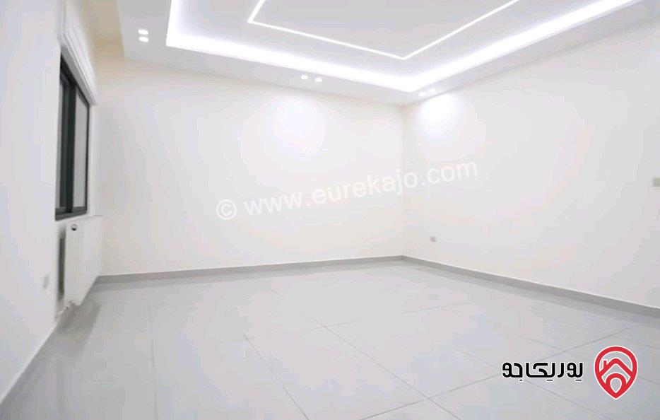 شقة طابق أول مساحة 176م للبيع في عمان - البنيات 