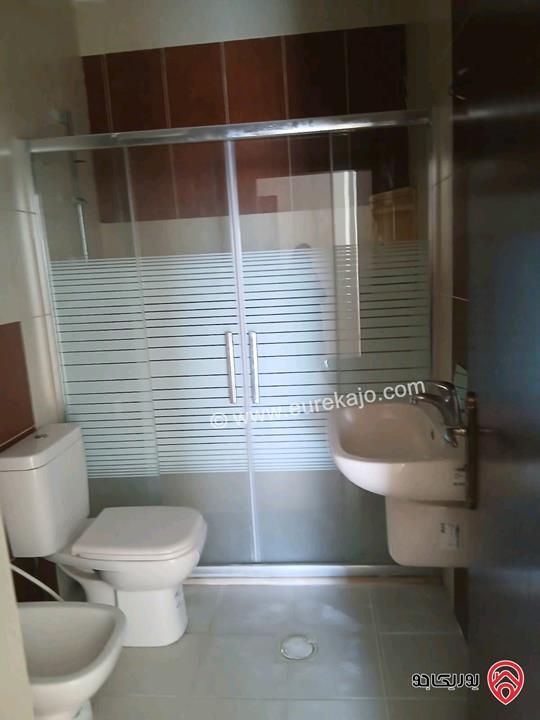 شقة طابق ثالث مساحة 110م للبيع في عمان - البيادر