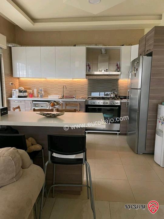 شقة طابق ثالث دوبلكس مساحة 200م للبيع في عمان - طريق المطار