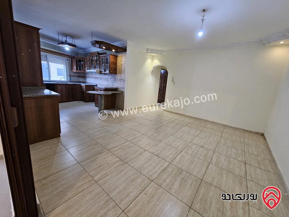 شقة مساحة 137م طابق ثالث للبيع في عمان - طبربور ابو عليا