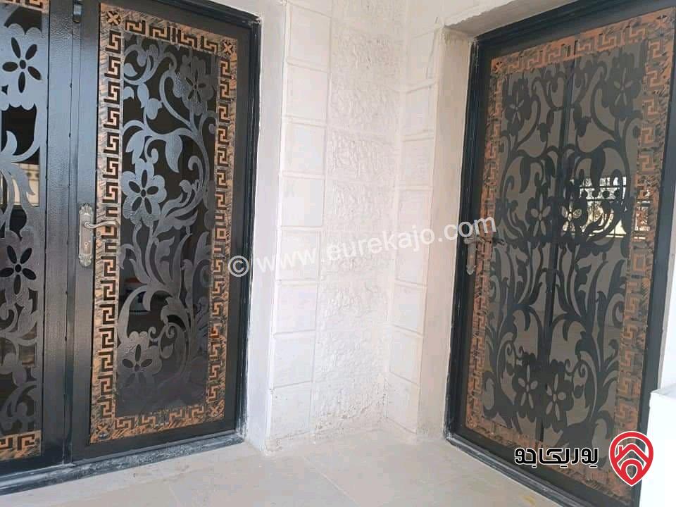 منزل مساحة 140م على أرض 250م للبيع في اربد - ايدون 