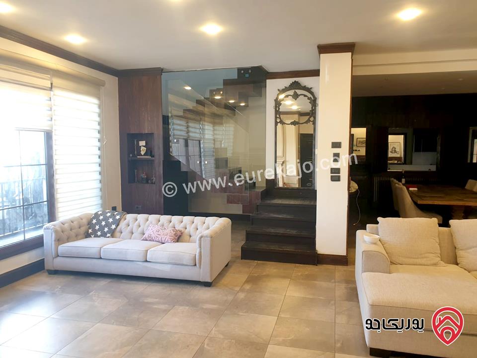 شقة أرضية مفروشة دوبلكس مساحة 250م مع مسبح للايجار في عمان - عبدون