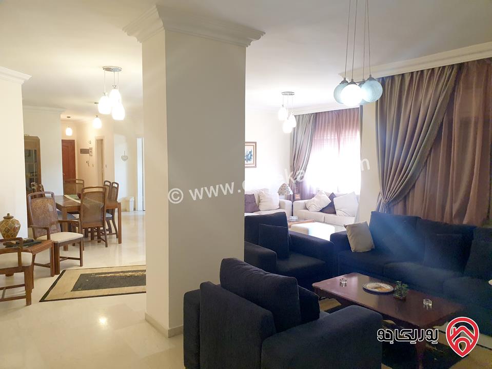 شقة مفروشة مساحة 150 متر طابق ثاني للبيع في عمان - دير غبار 