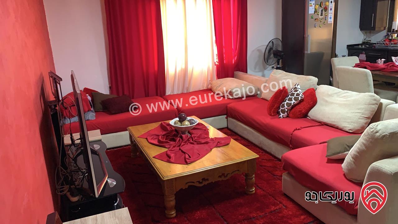 شقة طابق ثالث مساحة 150م مع روف 150م للبيع في عمان - طبربور 