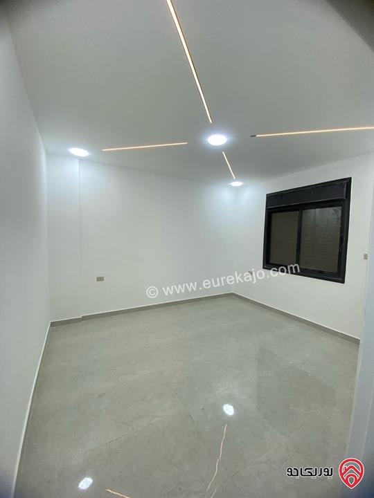 منزل مساحة 170م على أرض 300م للبيع في الزرقاء الجديدة البتراوي