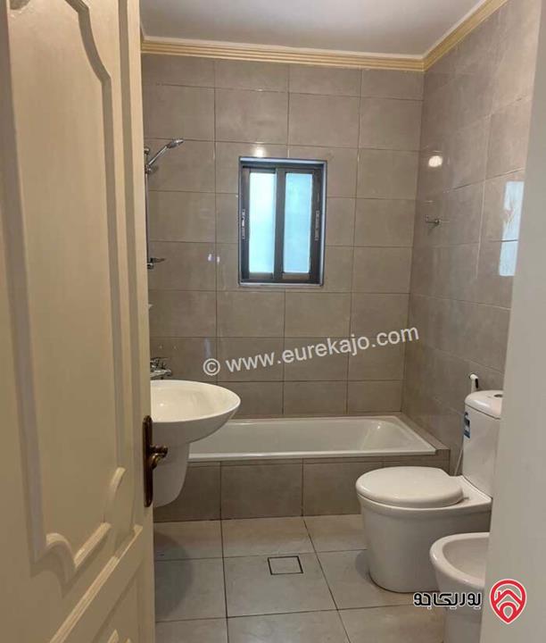 شقة طابق ارضي مساحة 300م للايجار في عمان - مرج الحمام 