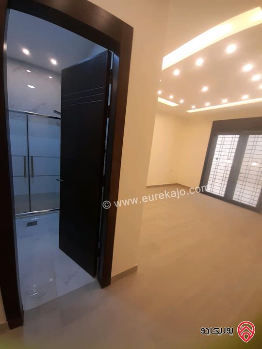 شقة سوبر ديلوكس ارضية مساحة 230م داخلي و 60م خارجي للبيع في عمان - طريق المطار