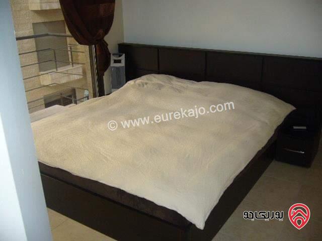 شقة مفروشة أرضية مساحة 130م داخلي و 40م خارجي للإيجار أو للبيع في عمان– الدوار الرابع