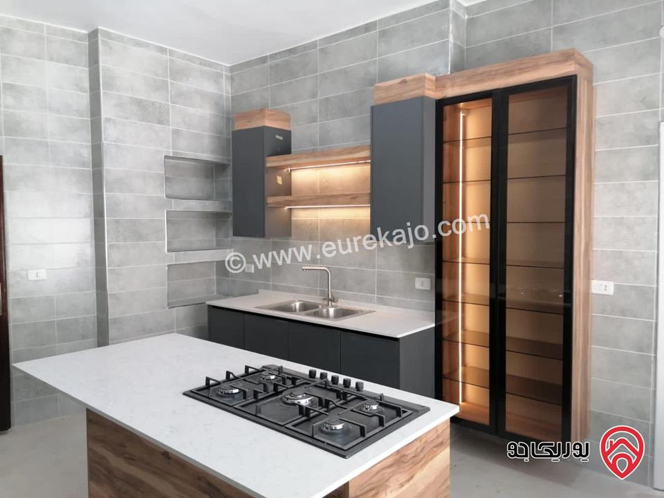 فيلا مستقلة مساحة 750م على أرض 839م للبيع أو للايجار في عمان - الشميساني