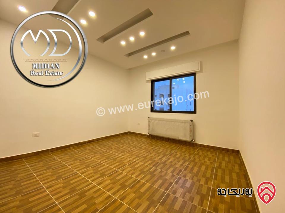 شقق دوبلكس جديدة طابق اخير مع روف للبيع في عمان - تلاع العلي مساحات 190م & 205م تشطيبات ديكورات عصرية اطلالة جميلة