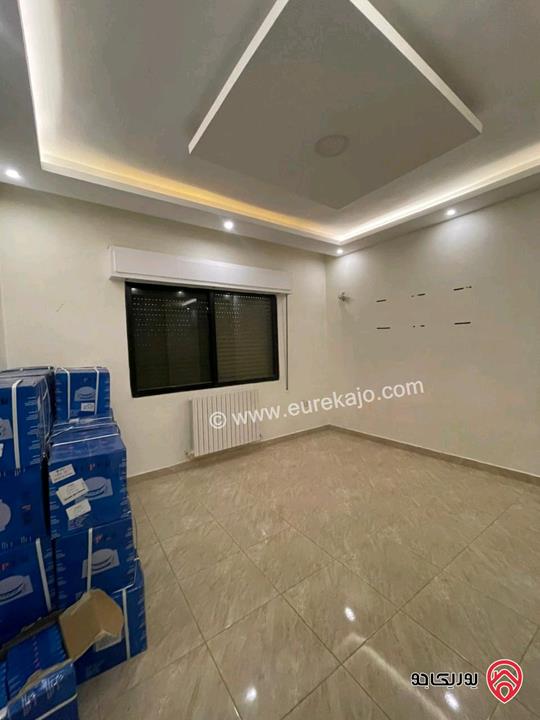 شقة أرضية مساحة 166م داخلي و 250م خارجي للبيع في عمان - الشميساني