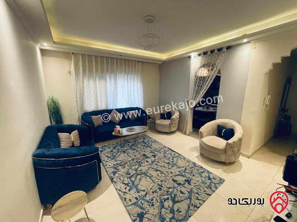 شقة مساحة 150م طابق أول للبيع في عمان - أبو السوس