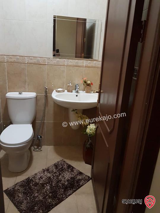 شقة شبه أرضية مساحة 200م مع حديقة 100م للبيع في عمان - الصويفية