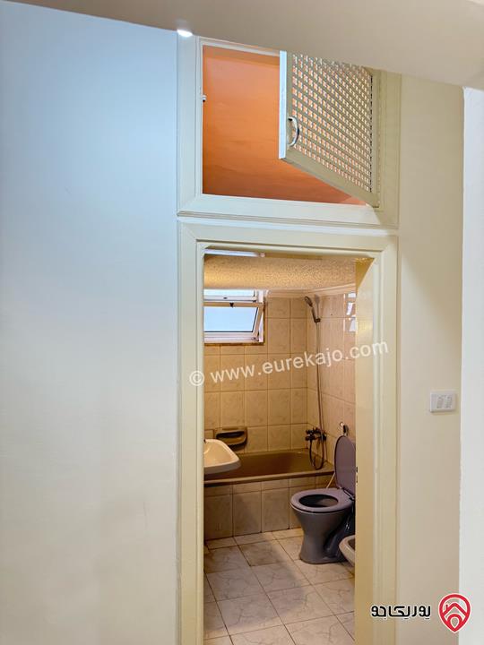 شقة طابق ثاني مساحة 160م للايجار في عمان - أم السماق