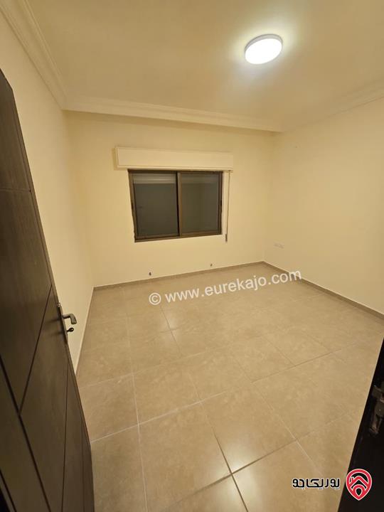 شقة فارغة طابق ثاني مساحة 160م للايجار في عمان - ضاحية الرشيد