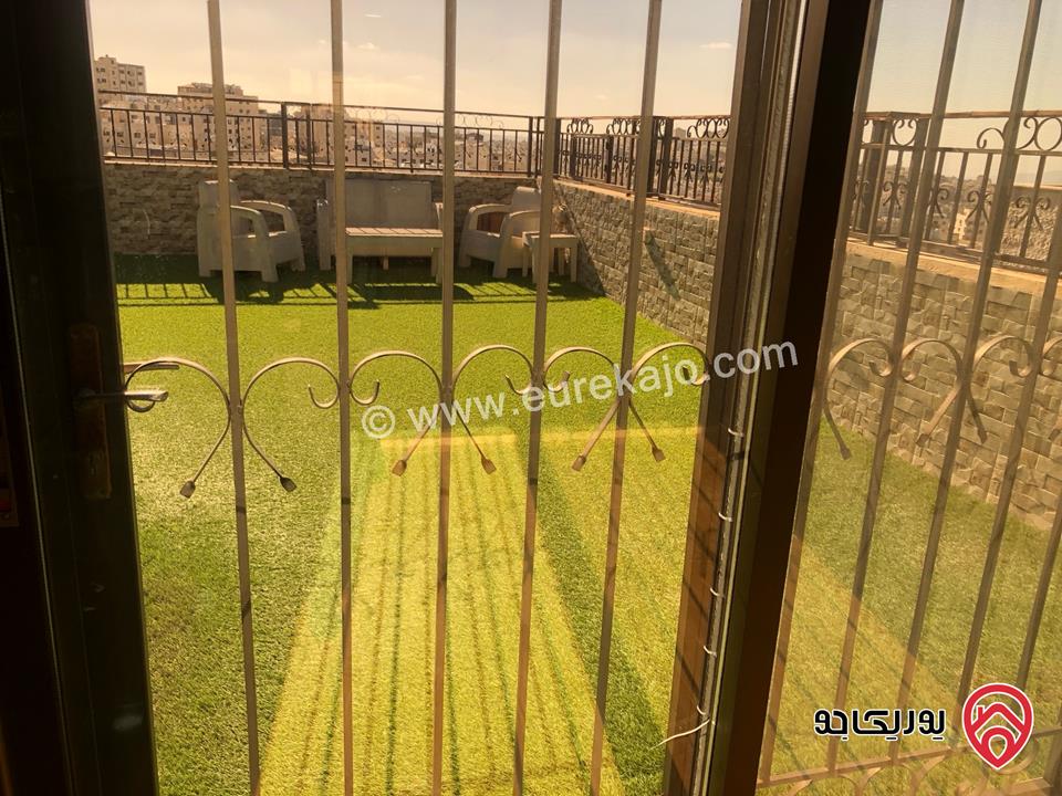 شقة دوبلكس طابق ثالث مع روف وتراسات مساحة 130م للبيع في عمان - شفا بدران من المالك مباشرة 