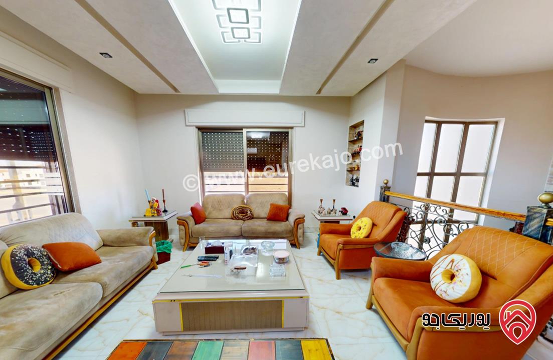 فيلا مساحة 519م على أرض 959م للبيع في السلط - السرو بعد دوار الكمالية 4 كم قرب إسكان الجمارك