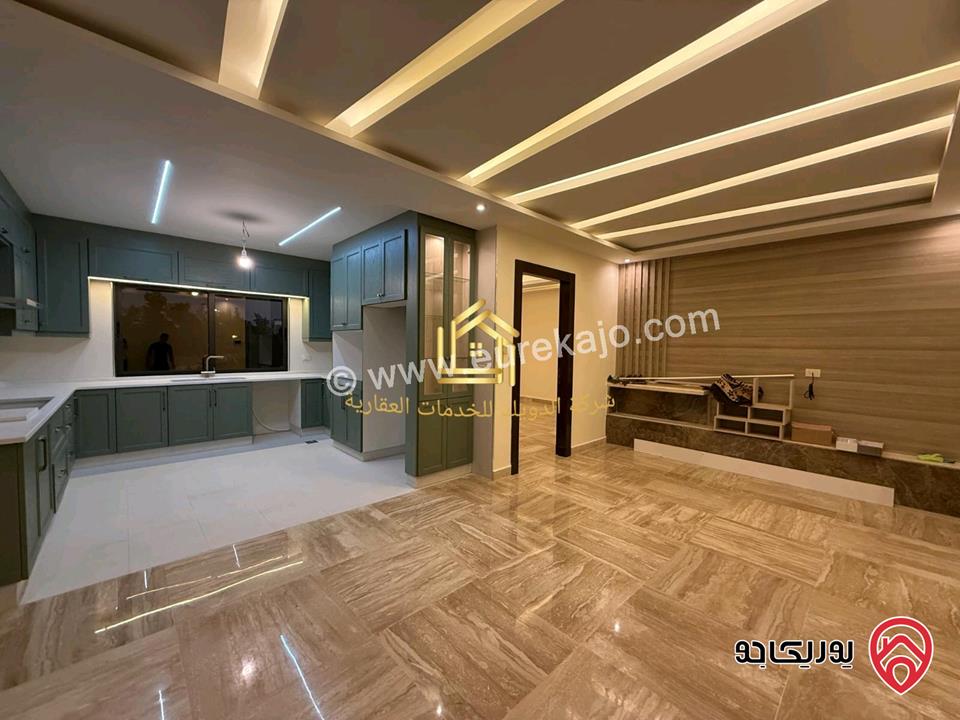 شقة جديدة كأنها لم تسكن مساحة 170م للإيجار في عمان - ضاحية النخيل