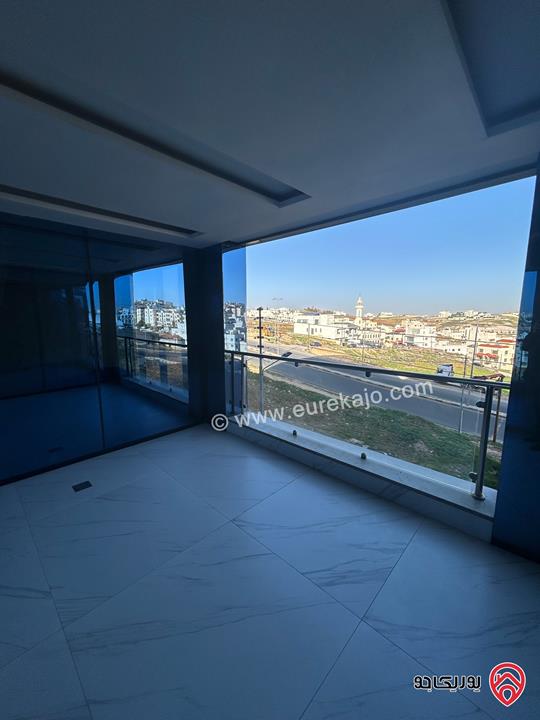 شقة طابقية سوبر ديلوكس مساحة 190م للايجار في مشروع أوكسجين في عمان - حي الياسمين رجم عميش 