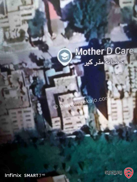 شقق عدد 3 مجموع المساحة الكلية 500م للبيع بموقع مميز في اربد
