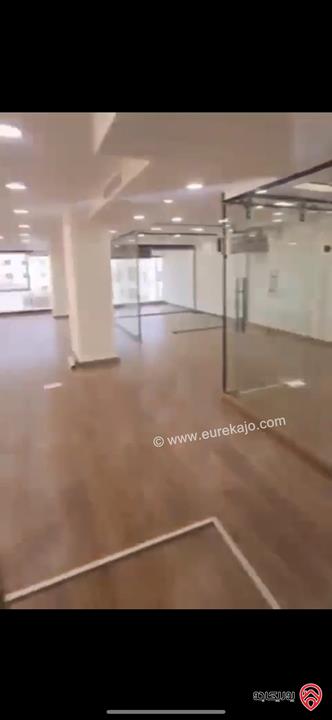 مكتب مساحة 110م مجهز بالكامل للبيع أو للايجار في عمان - خلدا