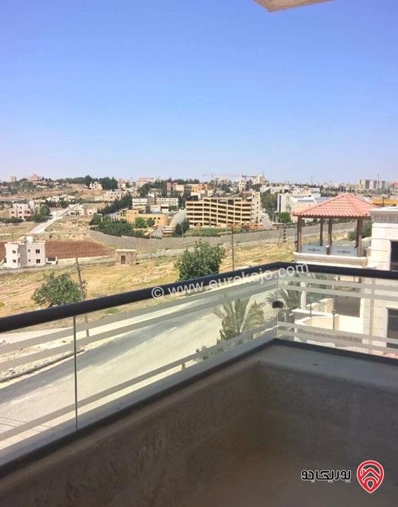 شقة طابق ثاني مساحة 200م للايجار في عمان - البنيات