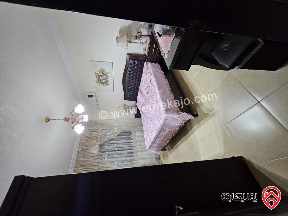 شقة مساحة 180م طابق ثاني للبيع في عمان - ام اذينة تشطيبات سوبر ديلوكس اطلالة على الابراج