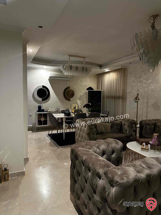 فيلا مساحة 600م على أرض 1 دونم للبيع في عمان - دابوق