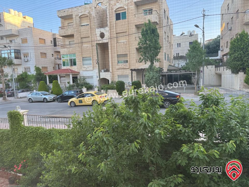 شقة طابق ارضي معلق مساحة 200م للايجار مفروشة في عمان - ام السماق