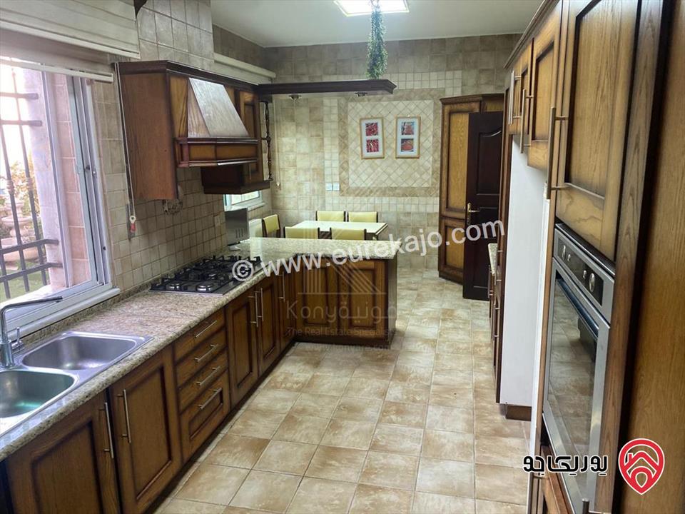 فيلا مفروشة فاخرة مساحة 418م على أرض 400م للايجار في عمان - خلدا