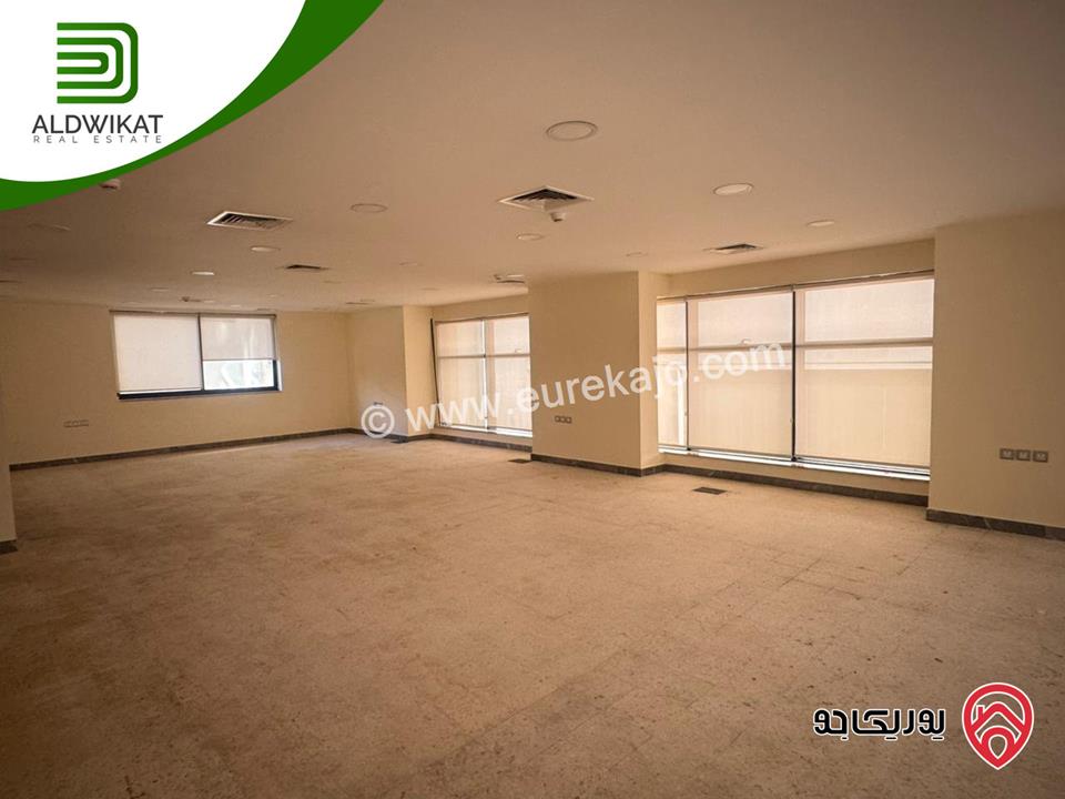 مكتب للايجار في عمان - على الدوار السادس طابق سادس مساحته 550 م موقع اطلالة حيوي ومميز