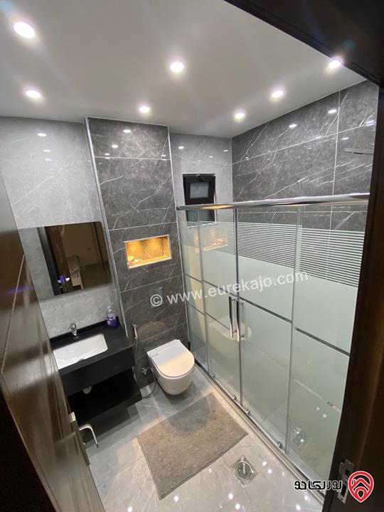 شقة ارضية فاخرة مساحة 150م داخلي و 160م خارجي للبيع في عمان - ابو السوس