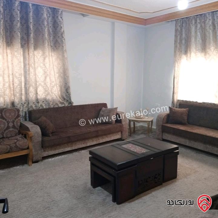 منزل مستقل مساحة 240م على أرض 316م للبيع في الرصيفة الجبل الشمالي