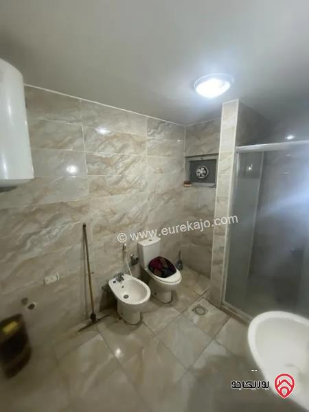 شقة فارغة مساحة 120م طابق أول للايجار في عمان - جبل الحسين  