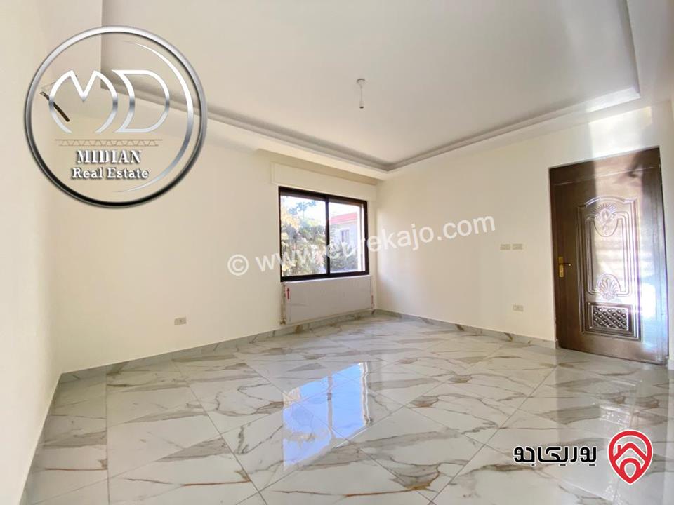 شقة دوبلكس جديدة للبيع في عمان - خلدا العوجانية طابق أخير مع روف مساحة 250م مع تراسات اطلالة رائعة بسعر مميز