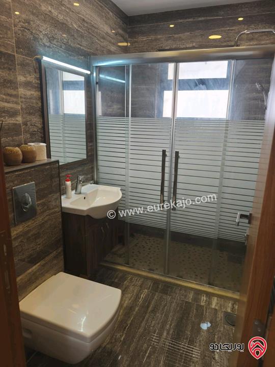 شقة طابق ثاني مساحة 150م للبيع مفروشة في عمان - الظهير