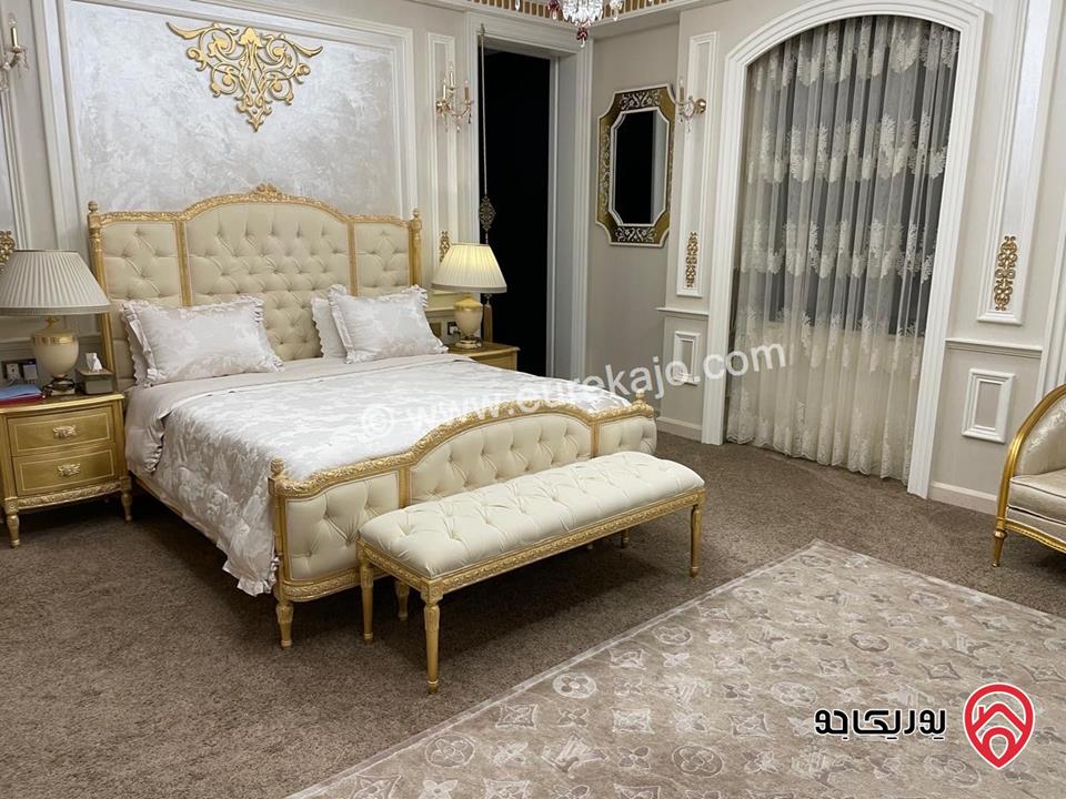 قصر فاخر مساحة البناء 2000م على أرض 2 دونم و 650م للبيع في عمان - دابوق 