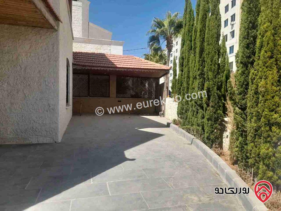 فيلا مساحة 600م على أرض 490م للبيع في عمان - شارع مكة